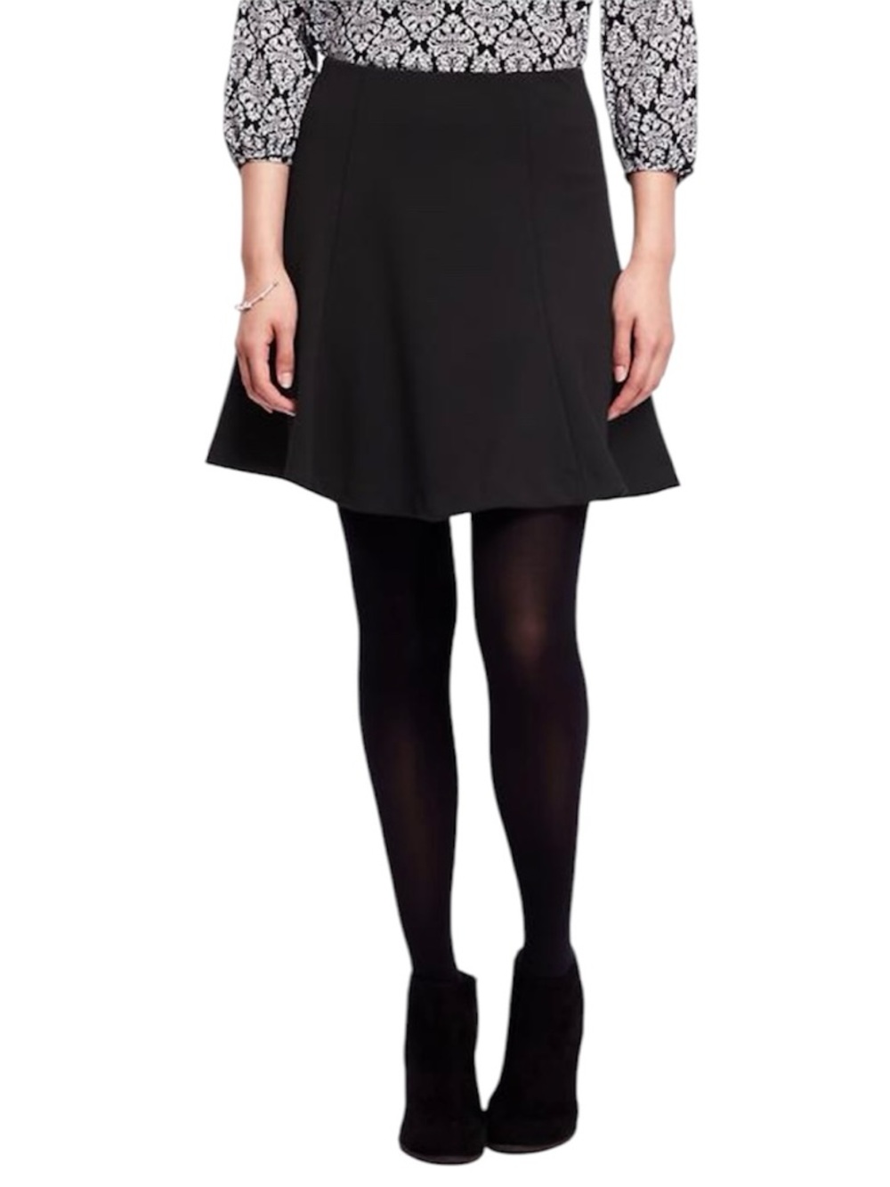 Old Navy ponte-knit skater skirt - large